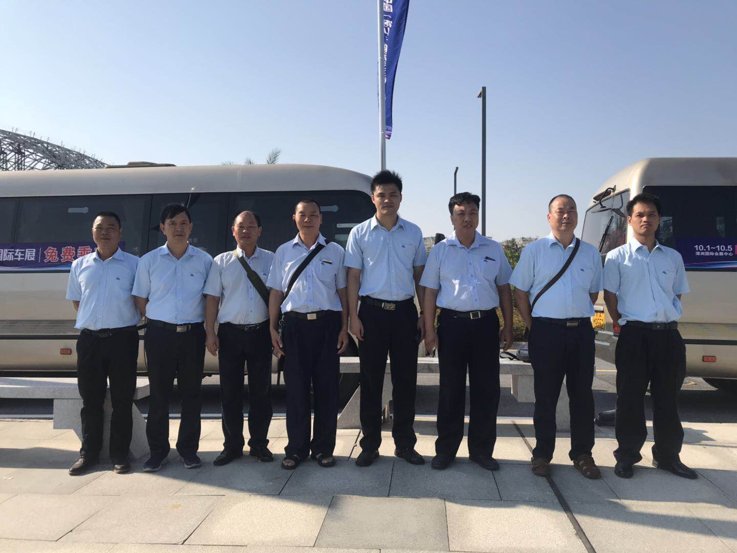 展會(huì)活動(dòng) | 2018年秋季（佛山）國際汽車博覽會(huì)指定商之旅提供接駁車服務(wù) ?